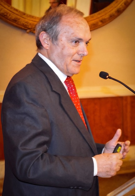 José Manuel Almuzara — During a lecture