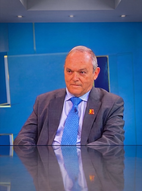 José Manuel Almuzara — On a TV set