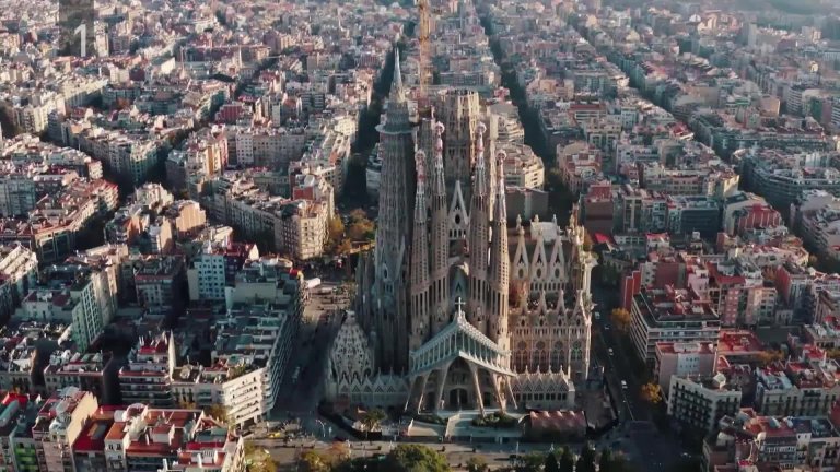 Slovenian Public Television Dedicates a Programme to Gaudí with Almuzara