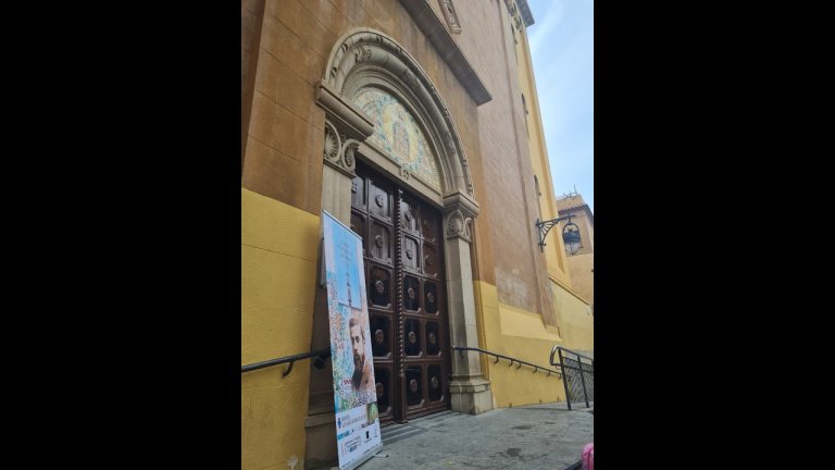 Almuzara Presents “Gaudí, el arquitecto del alma” in Les Corts